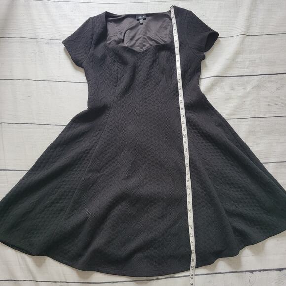 Torrid Size 00 Mini Textured Knit Skater Dress Black fit & Flare Short Sleeve - Picture 5 of 12